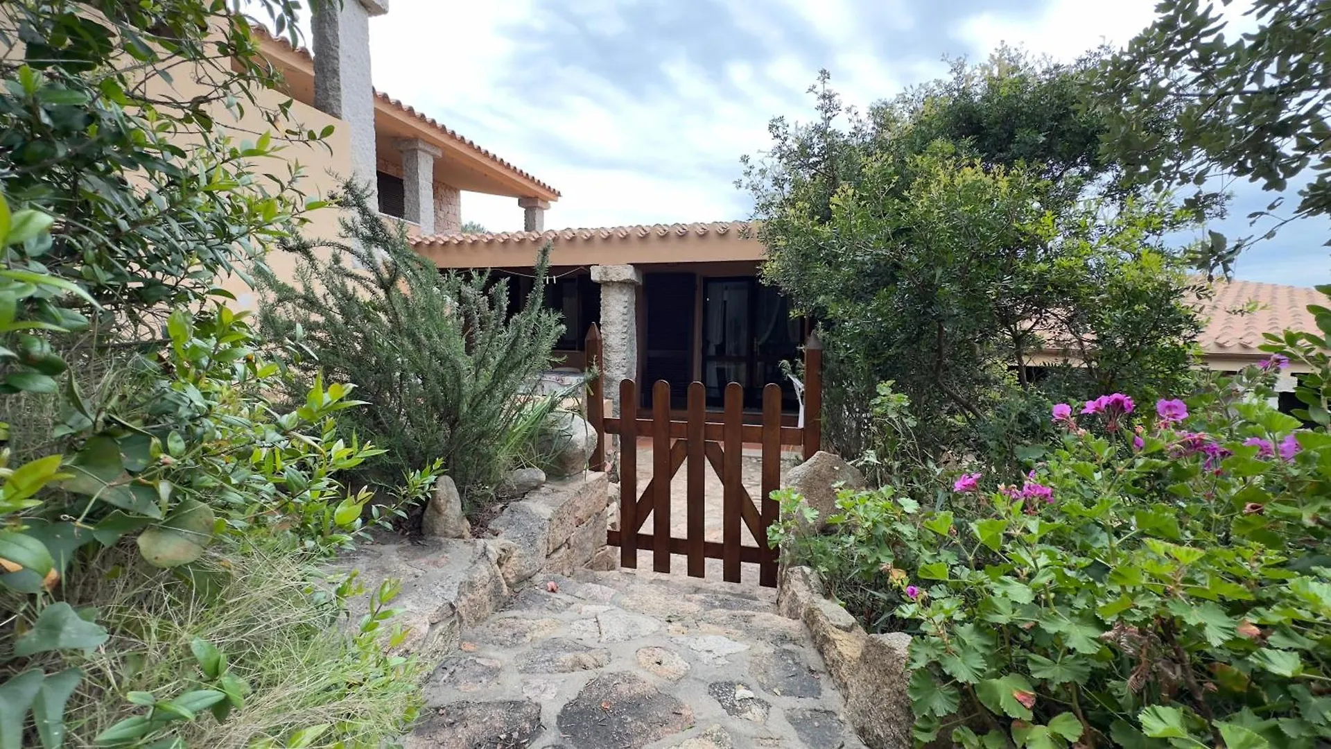 Casa Azul Villa E Piscina Costa Paradiso Sardegna Tatil Evi